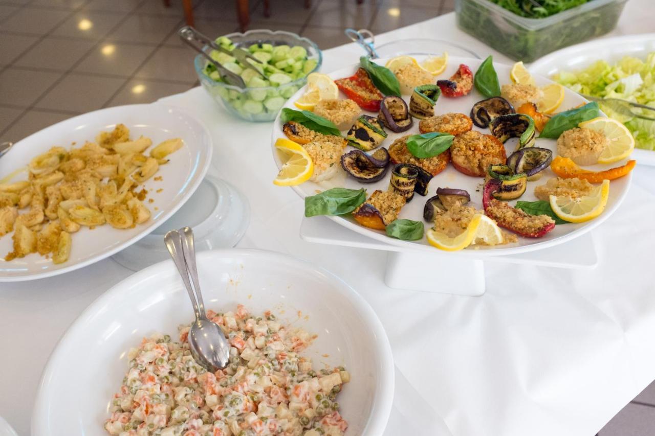 Hotel Majestic Bellaria-Igea Marina Zewnętrze zdjęcie