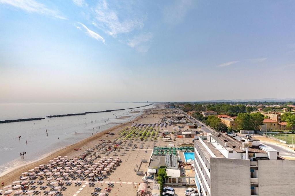 Hotel Majestic Bellaria-Igea Marina Zewnętrze zdjęcie