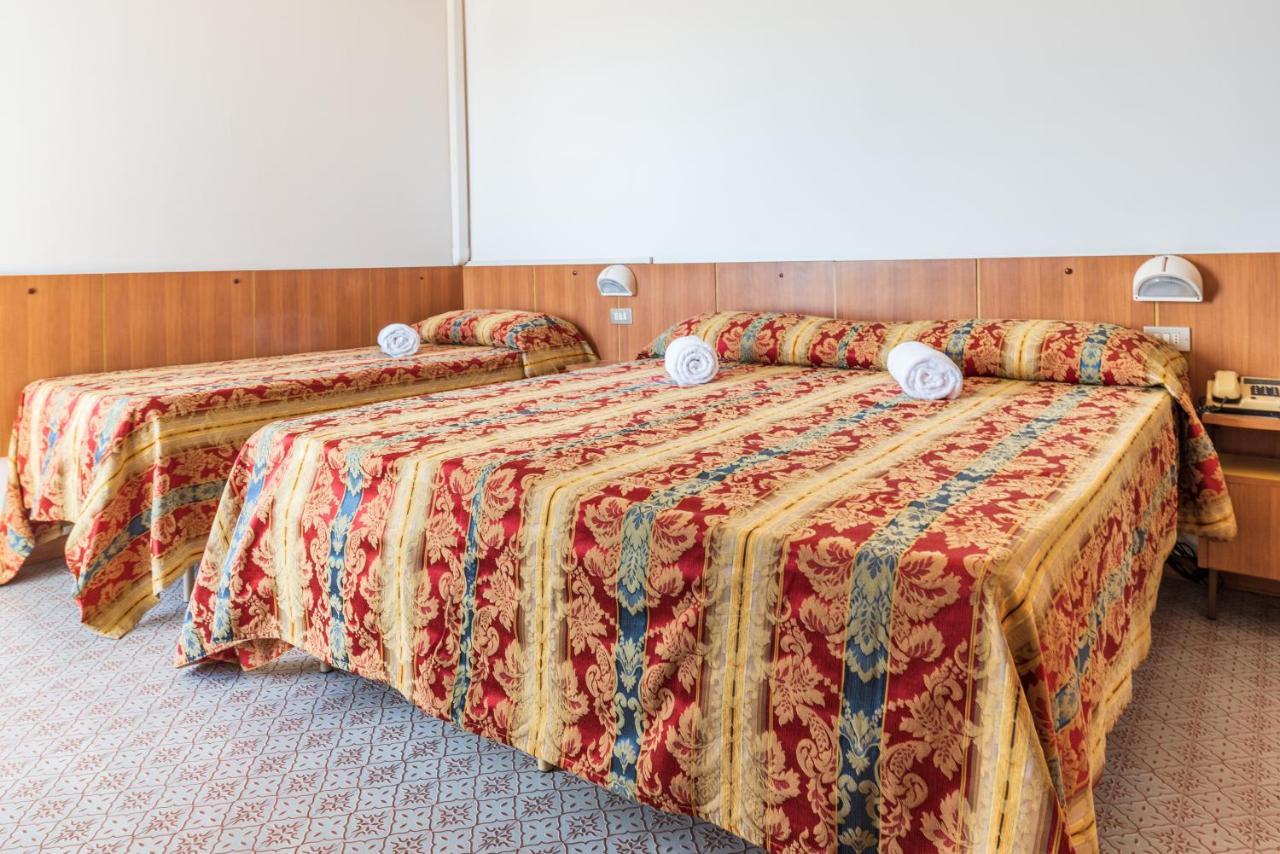 Hotel Majestic Bellaria-Igea Marina Zewnętrze zdjęcie