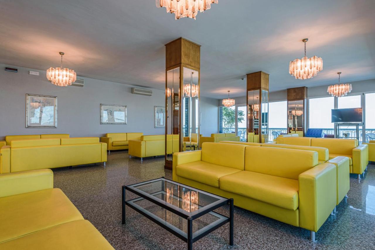 Hotel Majestic Bellaria-Igea Marina Zewnętrze zdjęcie